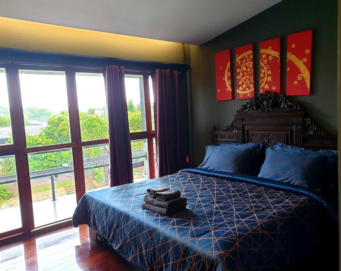 פרה נאקון סי איוטאיה Baan Mae Khian Cafe & Boutique Hotel מראה חיצוני תמונה