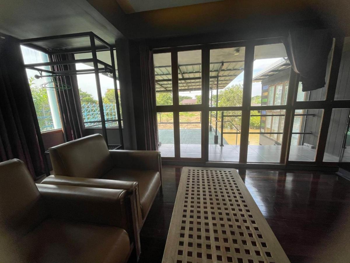 פרה נאקון סי איוטאיה Baan Mae Khian Cafe & Boutique Hotel מראה חיצוני תמונה